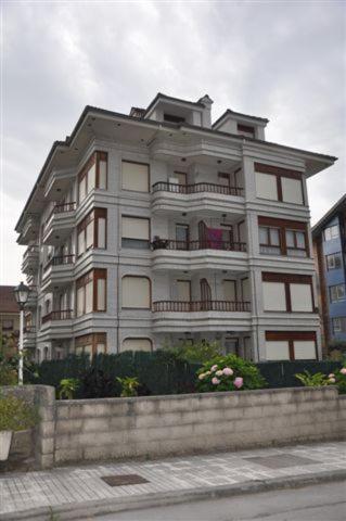 Duplex Centrico En Noja Con Acceso A Spa Relax. Εξωτερικό φωτογραφία